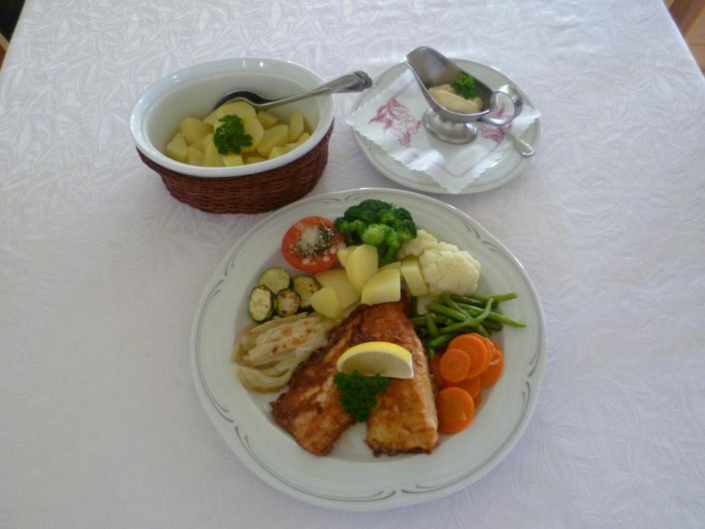 Hotel Speiserestaurant Bahnhof Güttingen Zewnętrze zdjęcie
