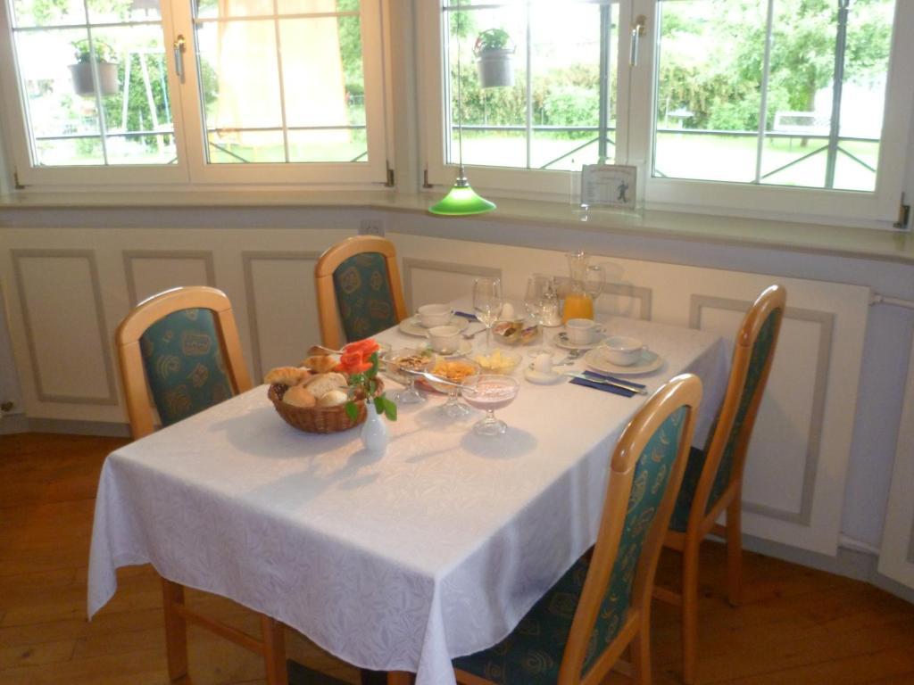 Hotel Speiserestaurant Bahnhof Güttingen Zewnętrze zdjęcie