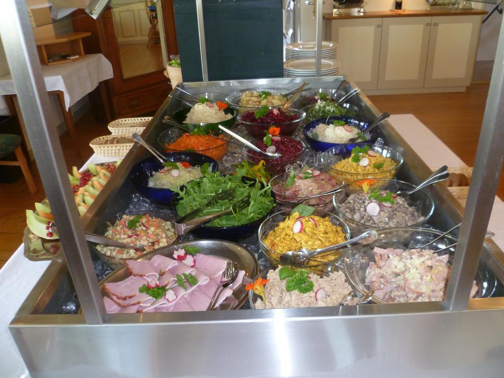 Hotel Speiserestaurant Bahnhof Güttingen Zewnętrze zdjęcie